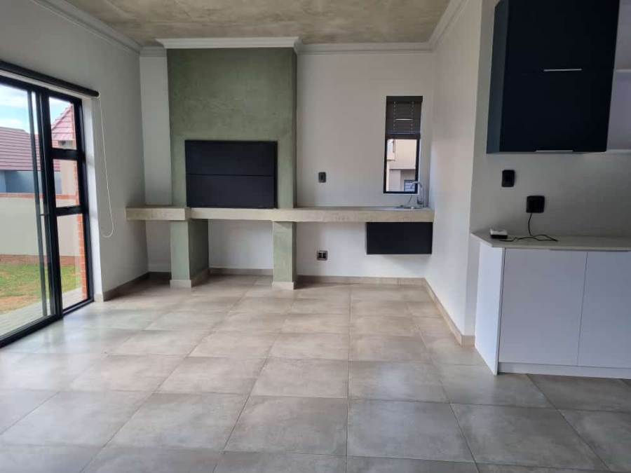 3 Bedroom Property for Sale in Wild Olive Estate Free State
